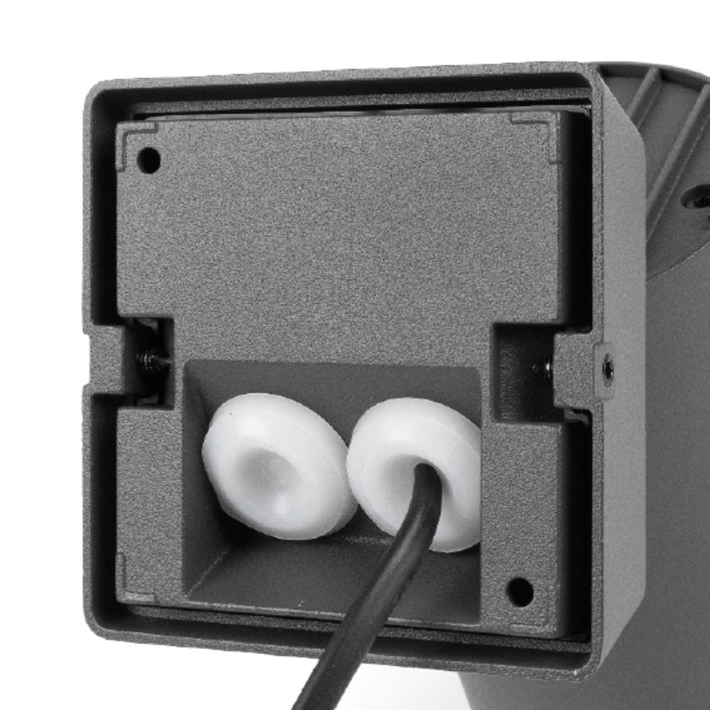Doble entrada de cable